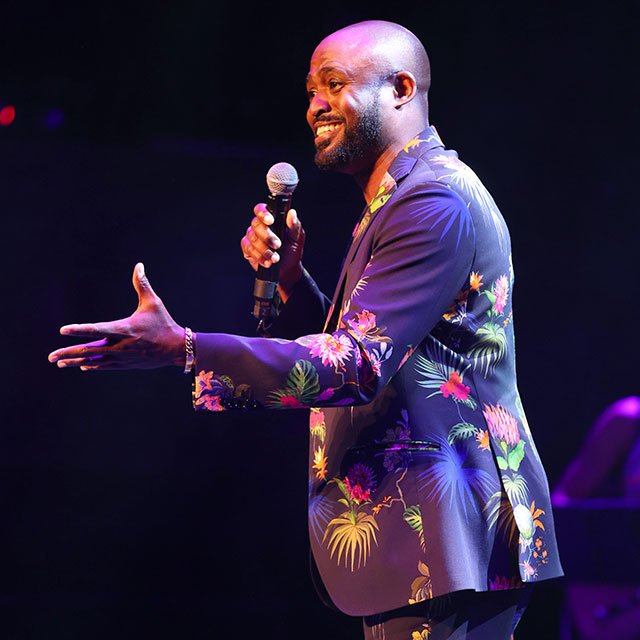 Wayne Brady performs during GLAAD's 5th Annual Spirit Day Concert (Photo: Joe Scarnici/Getty Images for GLAAD)