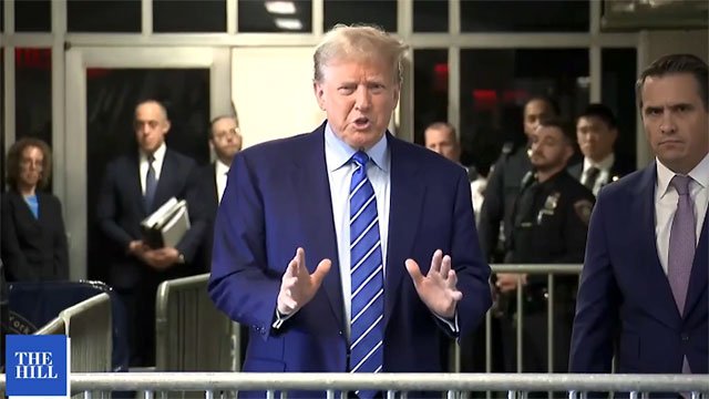 Donald Trump in front of Manhattan courthouse (screen cap)
