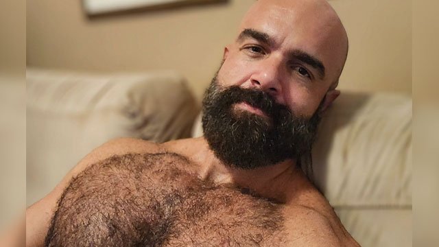 Kiko Riaze kicks off this edition of InstaHunk Round-up