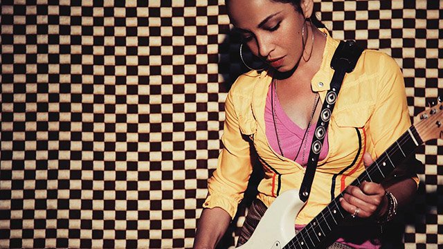 smooth jazz artist Sade (image via official Facebook)