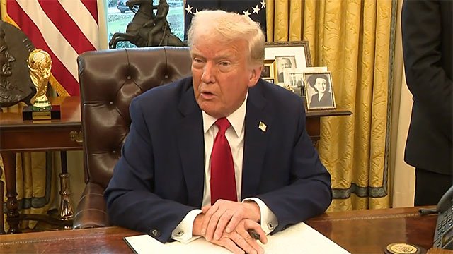Donald Trump blinks on Mexico and Canada tariffs