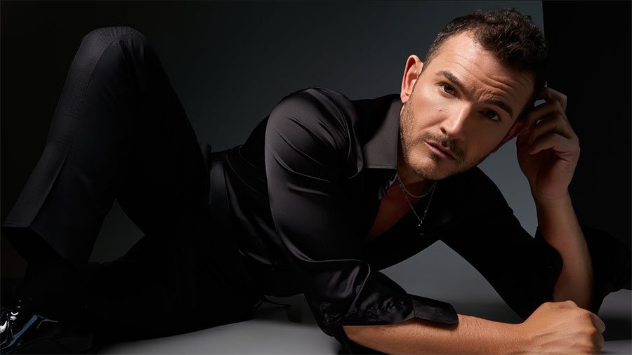 Jim Verraros (promo photo)