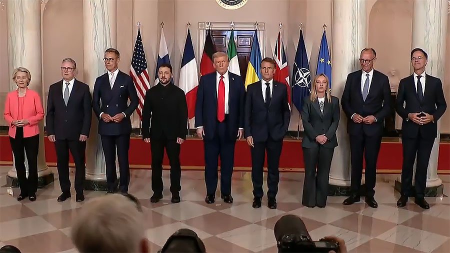 Donald Trump, Ukraine President Volodymyr Zelenskyy, and leaders of the European Union