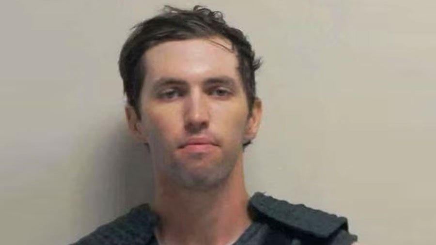 Kirk shooting suspect Tyler James Robinson (mugshot via Utah Department of Public Safety)