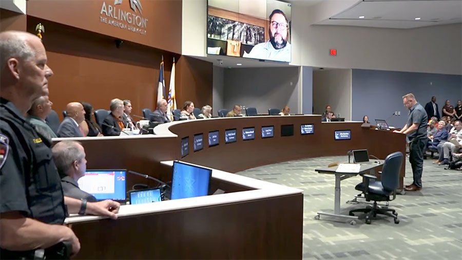 Arlington City Council meeting