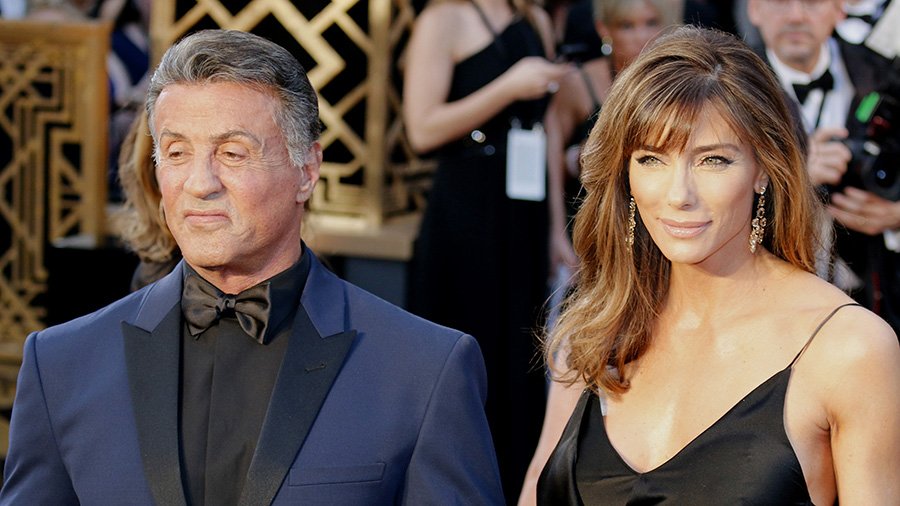 Sylvester Stallone and wife Jennifer Flavin Stallone (via Depositphotos)