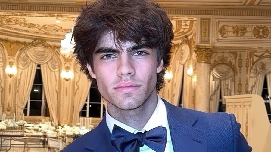 Looksmaxxer Dillon Latham (via Instagram)