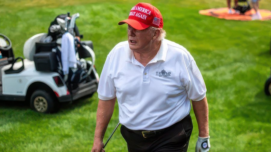 Trump playing golf