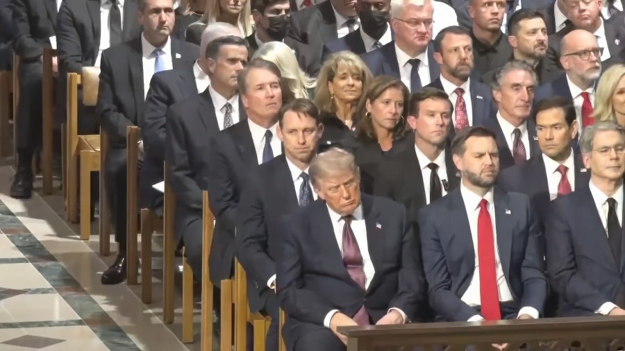 Donald Trump at Lindsey Graham's funeral (screen cap)